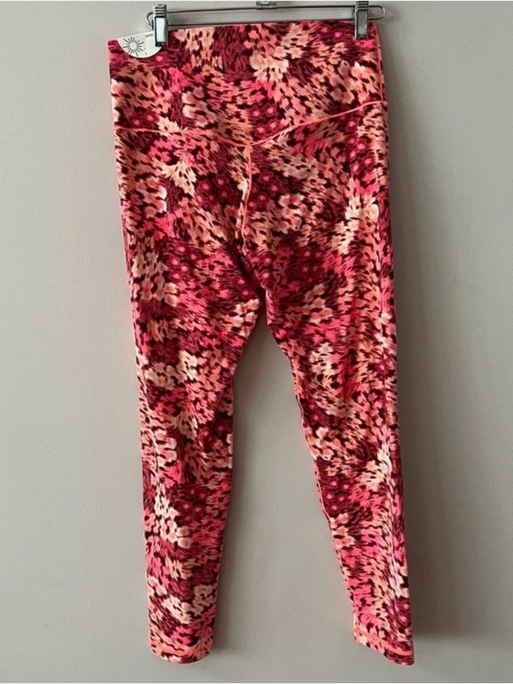 NWT OFFLINE By Aerie Real Me Printed Leggings. Size small MSRP $64.95.